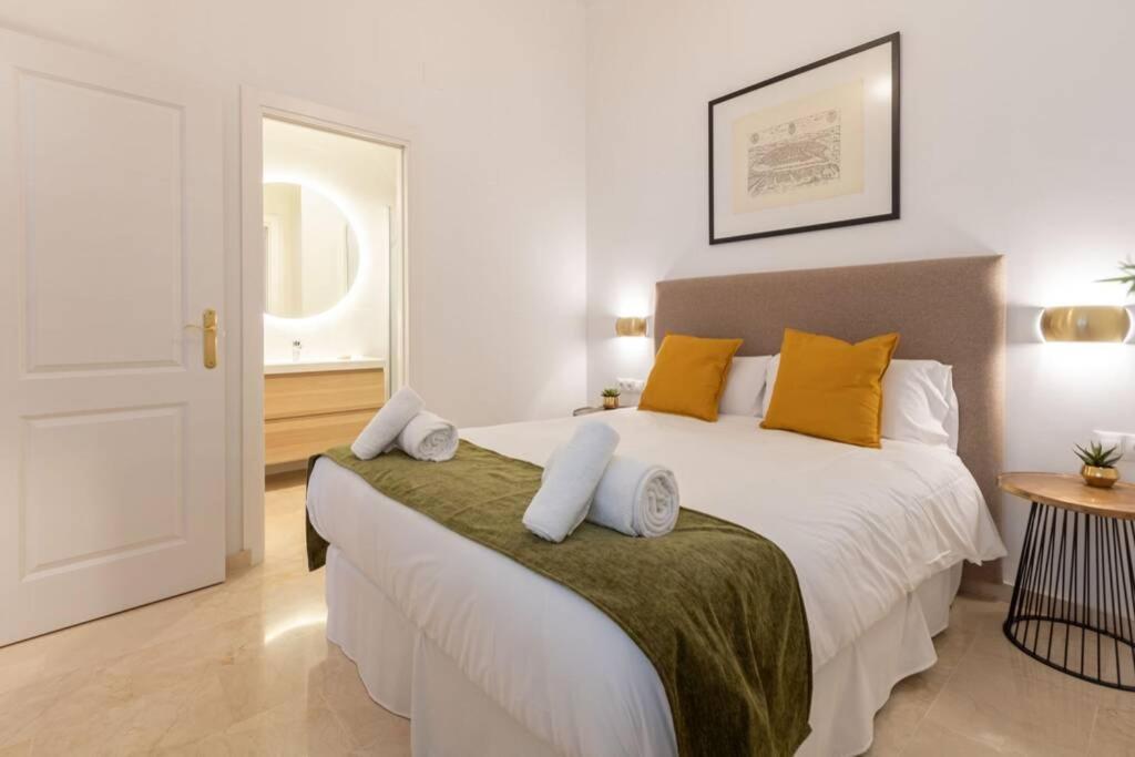 MuMu Luxury Suite Lirio by Valcambre Séville Extérieur photo