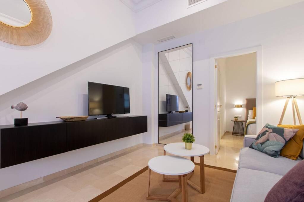 MuMu Luxury Suite Lirio by Valcambre Séville Extérieur photo